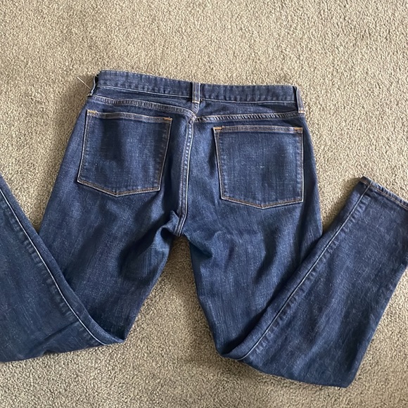 J Crew Toothpick Jeans Size 2 - Picture 2 of 13